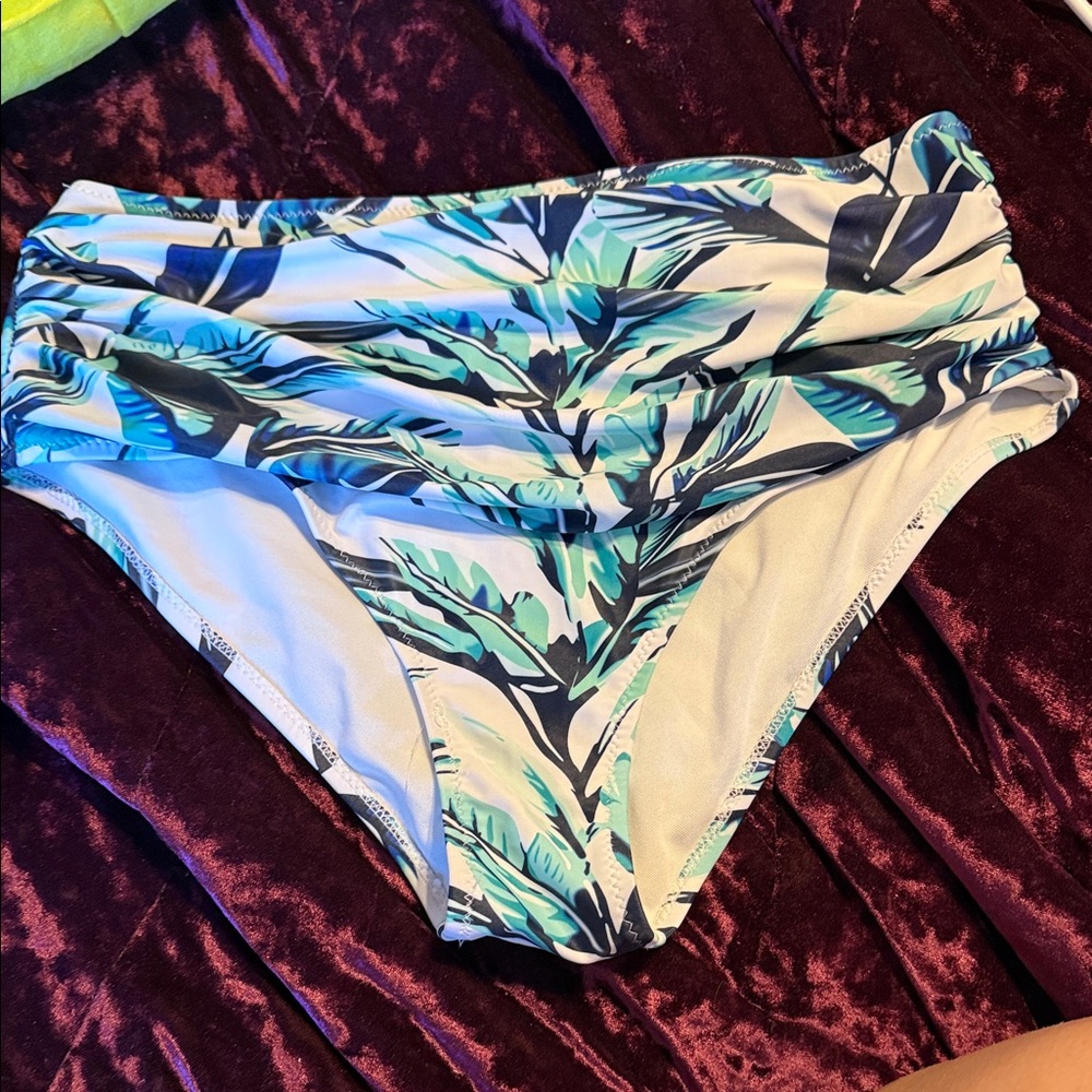 Tropical Leaf Print Bikini Bottoms